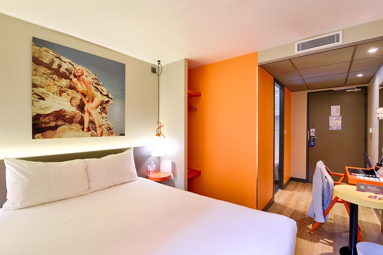 Ibis Styles Centre Confluence Hotel 3*